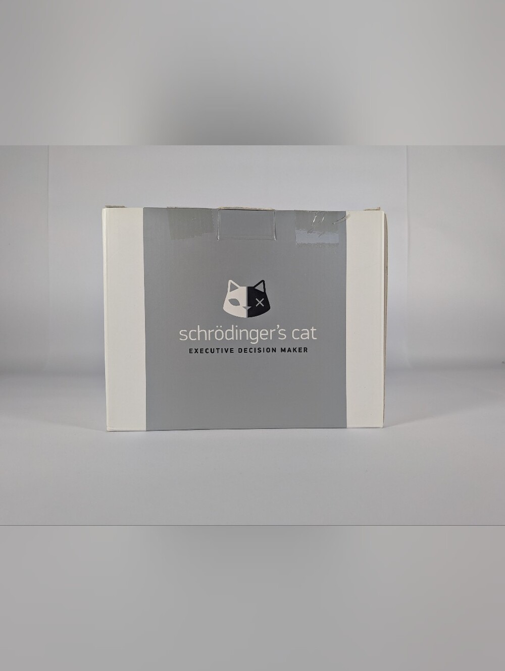 Schrödinger's Cat Executive Decision Maker - Gray & White Desktop Gadget
